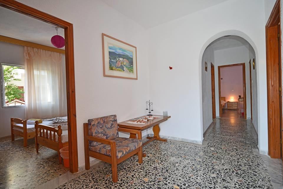 Apartment To Pithari Skala Marion