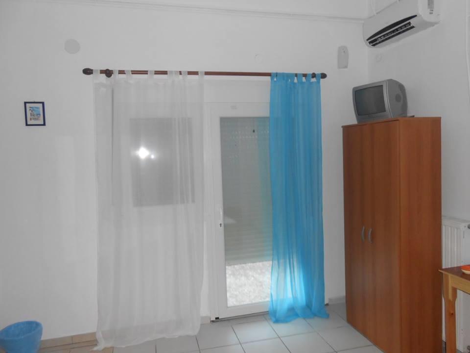 Apartment To Pithari Skala Marion