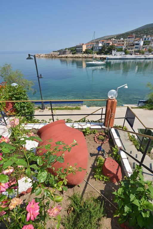 To Pithari Skala Marion
