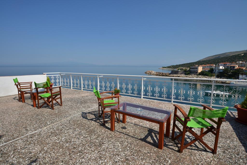 Apartment To Pithari Skala Marion