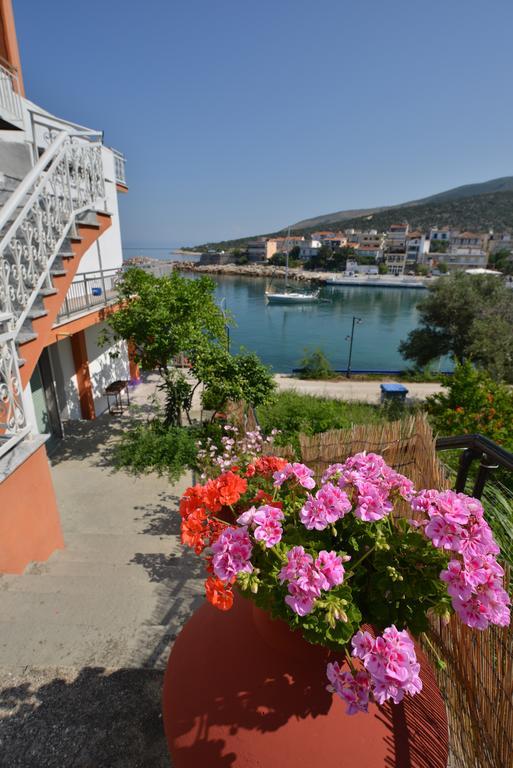 Apartment To Pithari *